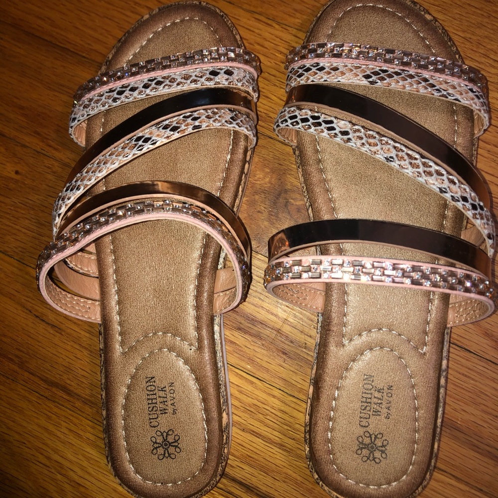Cushion walk by AVON snakeskin sandals